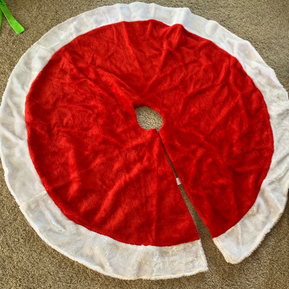Christmas Tree Skirt!